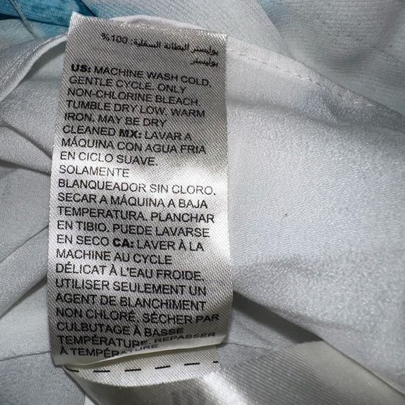 WHITE HOUSE BLACK MARKET FLORAL DRESS - Picture 4 of 7